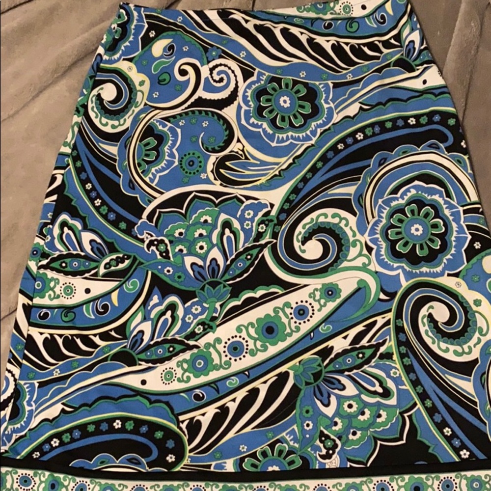 Patterned skirt
